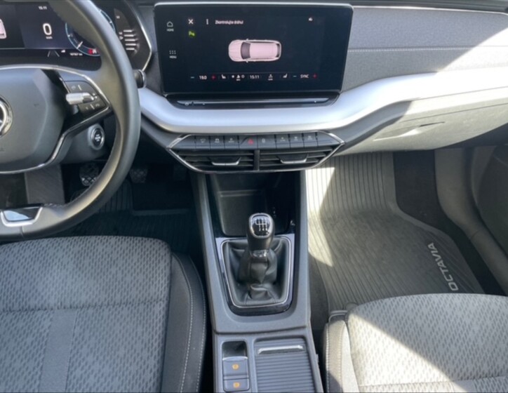 Škoda Octavia 10