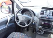 Mercedes-Benz Vito 18