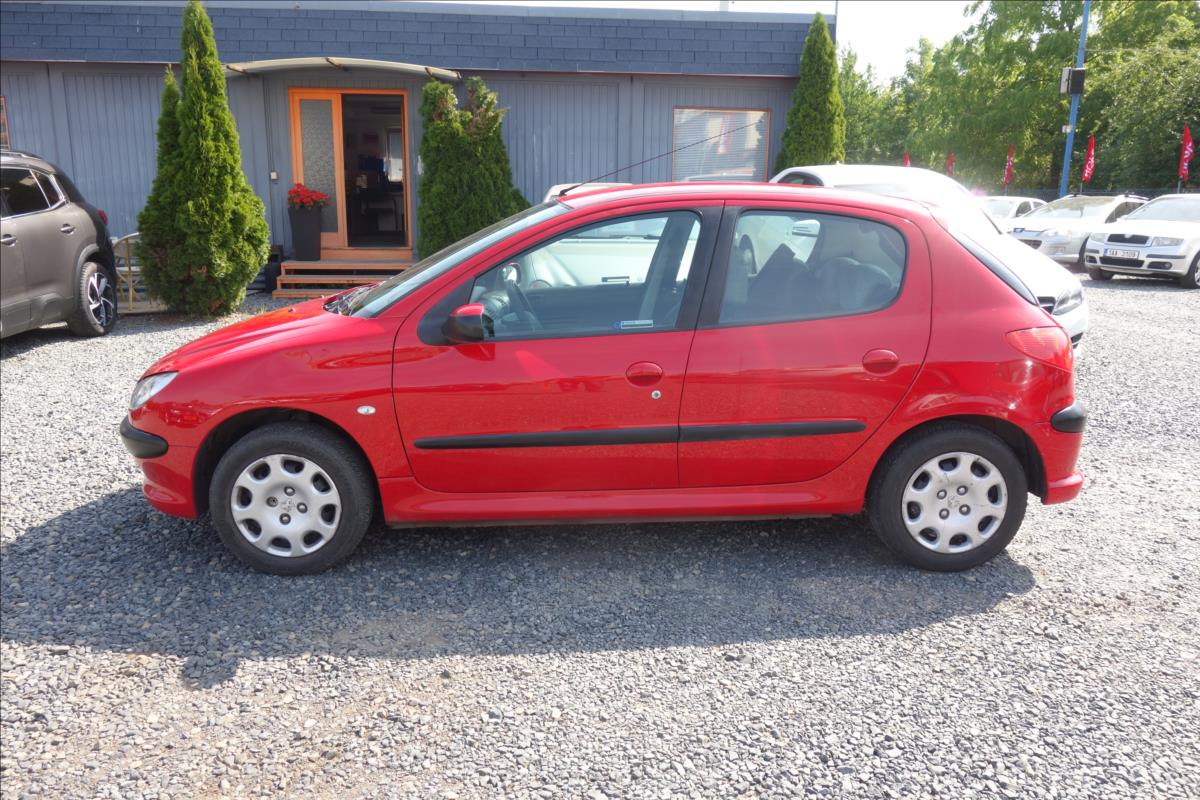 Peugeot 206