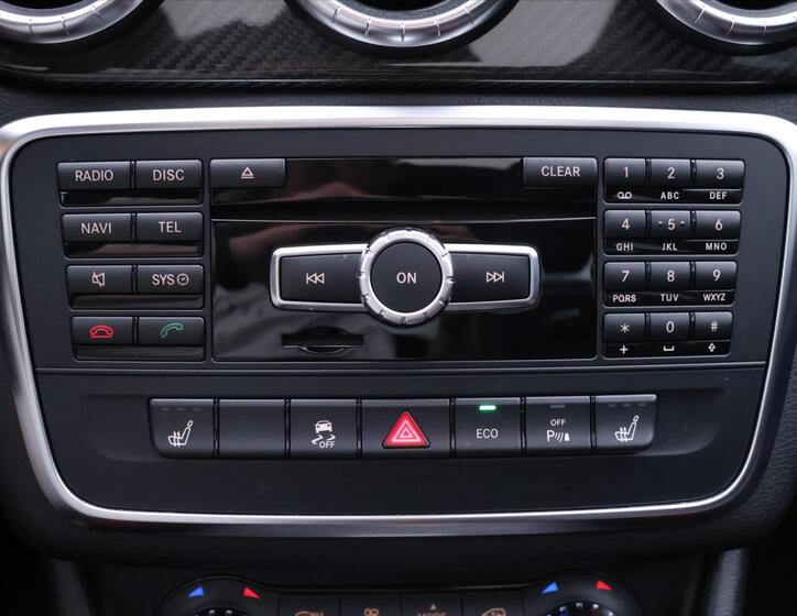Mercedes-Benz CLA 32
