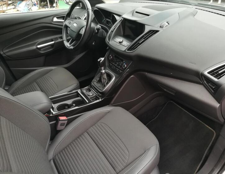 Ford Kuga 16