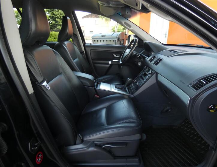 Volvo XC90 10
