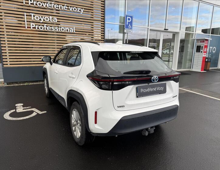 Toyota Yaris Cross 15