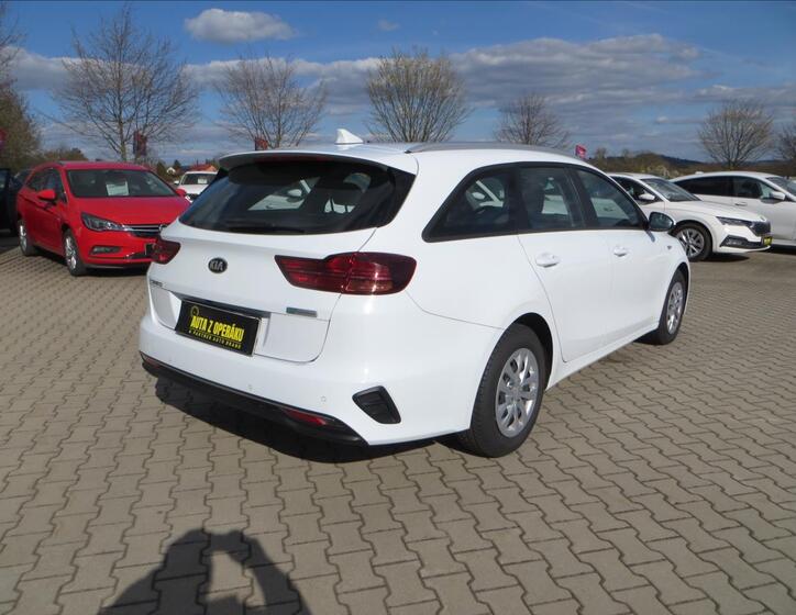 KIA Ceed 8