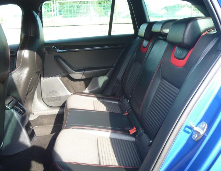 Škoda Octavia 16