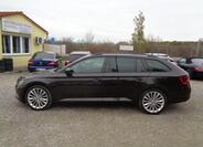 Škoda Superb 8