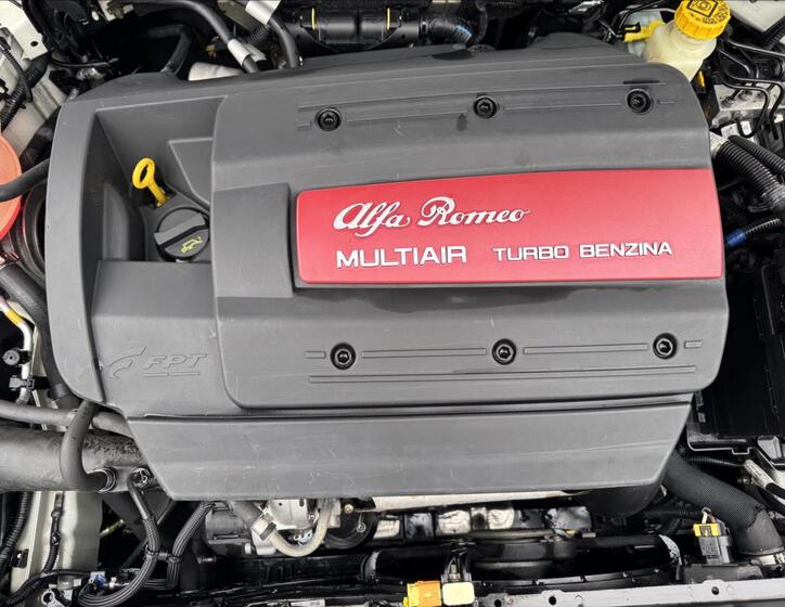 Alfa Romeo Giulietta 16