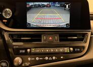 Lexus ES 300h 17