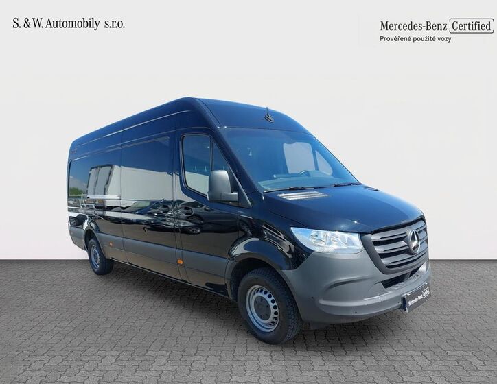 Mercedes-Benz Sprinter 3