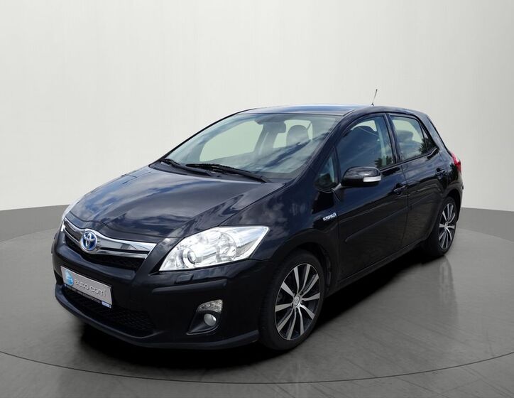 Toyota Auris 1