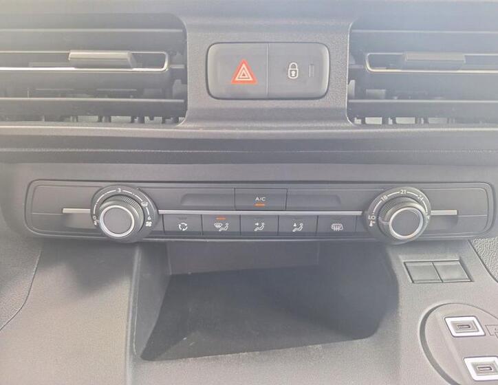 Peugeot Partner 21