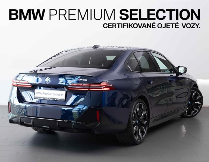 BMW i5 5