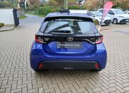 Toyota Yaris 5