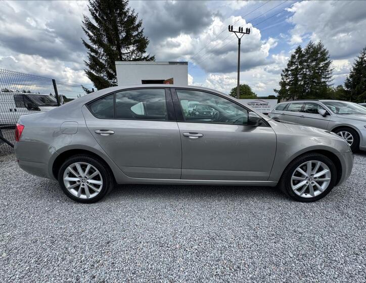Škoda Octavia 8