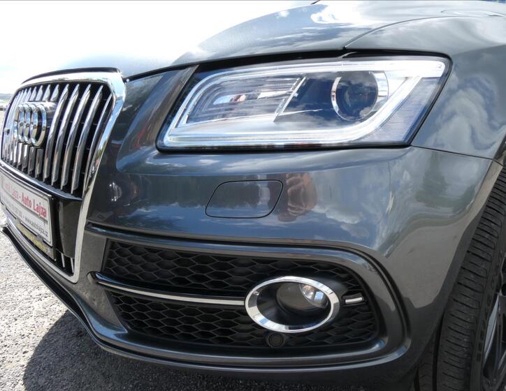 Audi Q5 4
