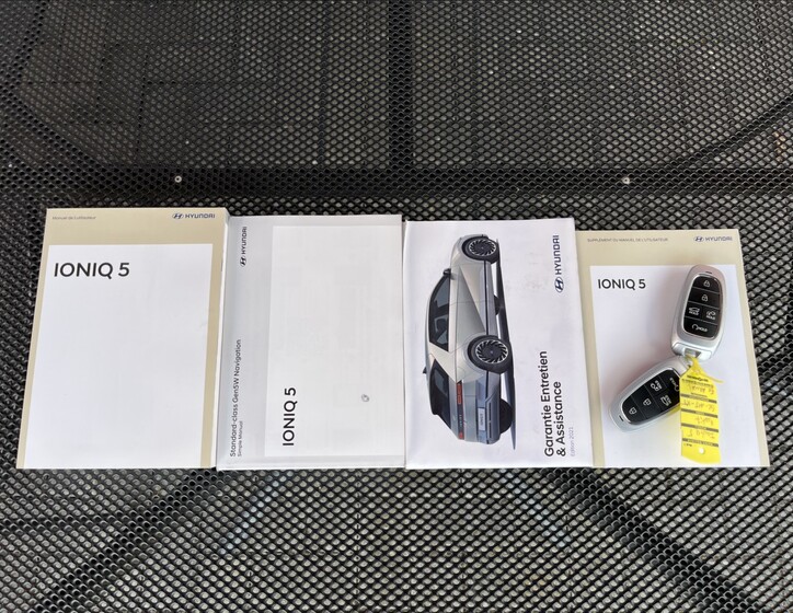 Hyundai IONIQ 42