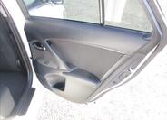 Toyota Avensis 12