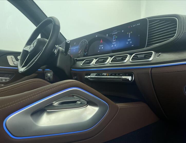 Mercedes-Benz GLE 16