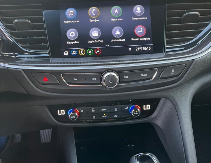 Opel Insignia 5