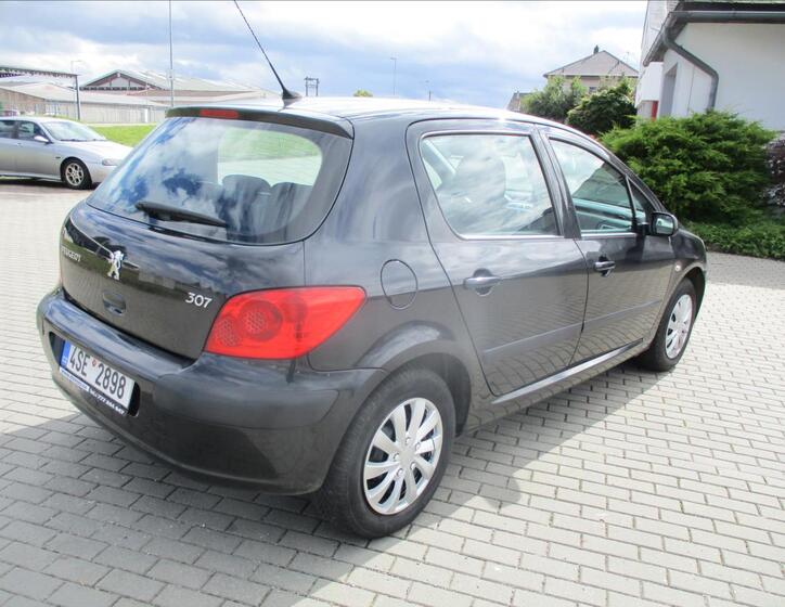Peugeot 307 4