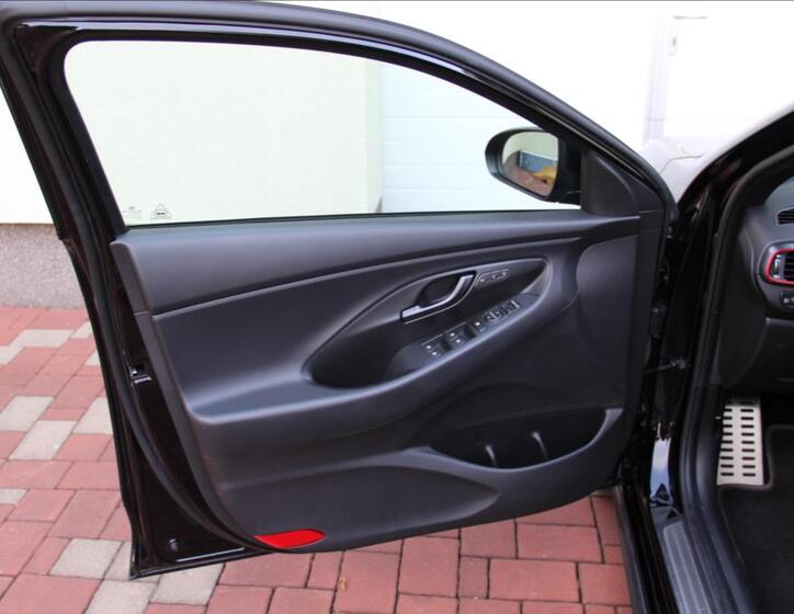 Hyundai i30 13
