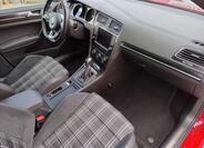 Volkswagen Golf 15