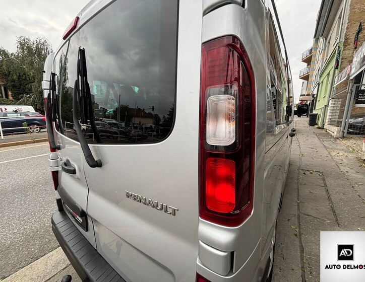 Renault Trafic 50