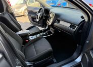 Mitsubishi Outlander 13