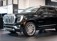 GMC Yukon 15