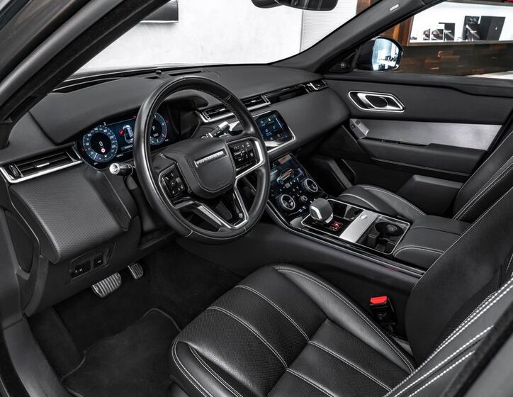 Land Rover Range Rover Velar 11