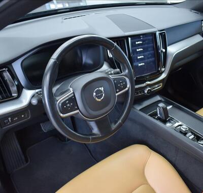Volvo XC60 9