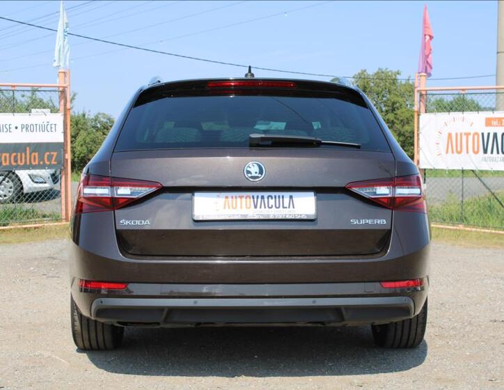Škoda Superb 6