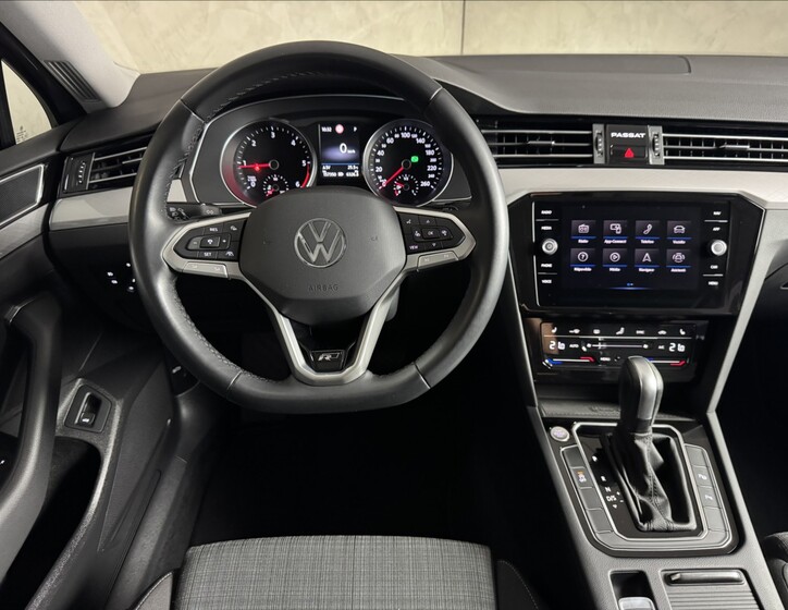 Volkswagen Passat 19
