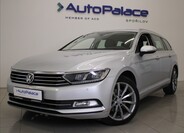 Volkswagen Passat 1
