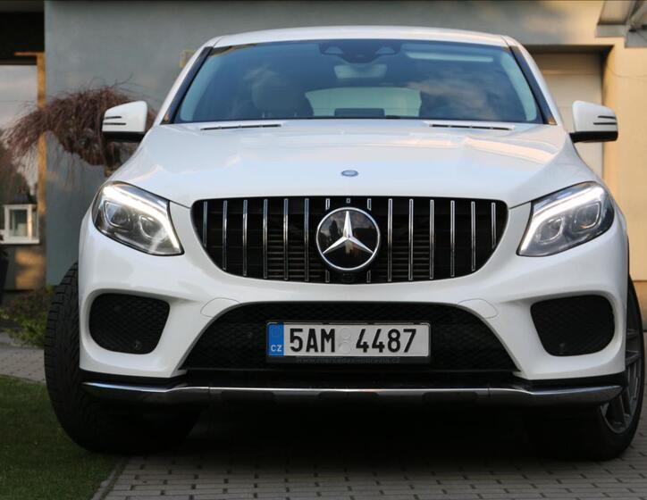 Mercedes-Benz GLE 7