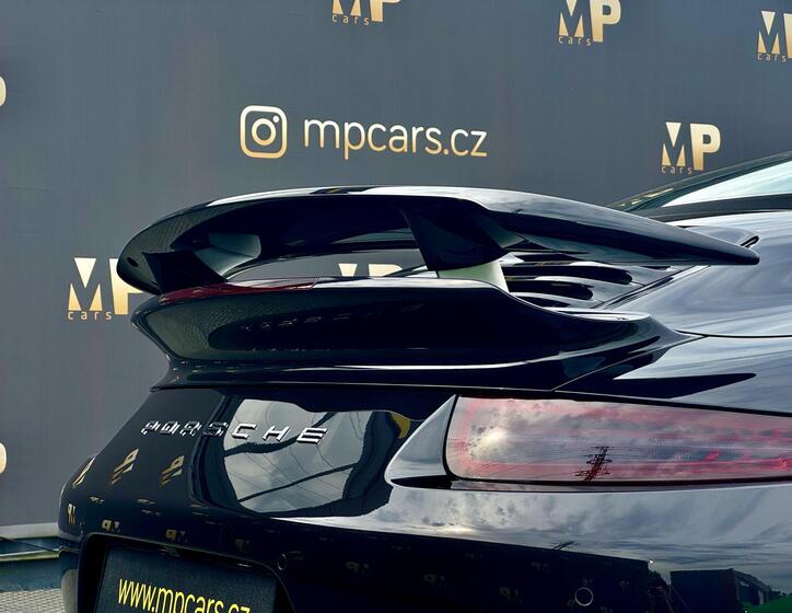 Porsche 911 33