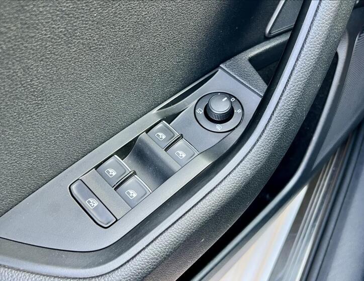 Škoda Superb 41