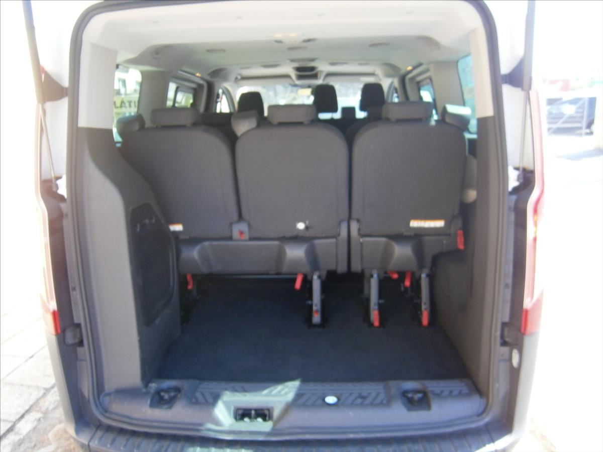 Ford Tourneo Custom