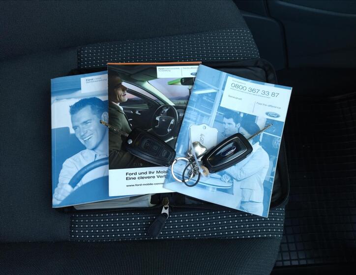 Ford Grand C-MAX 22