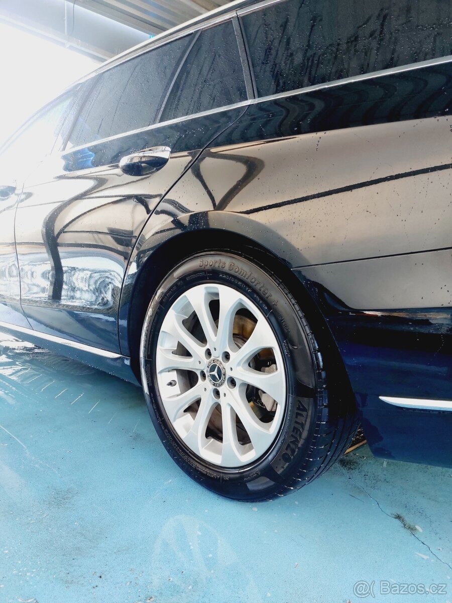 Mercedes-Benz Třídy E