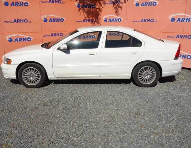 Volvo S60 4