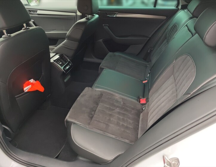 Škoda Superb 8