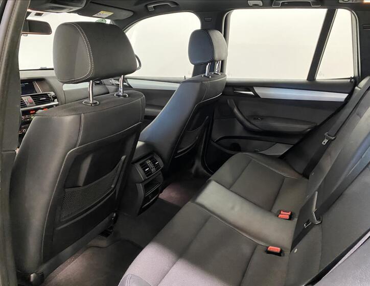 BMW X3 6