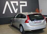 Volvo V60 9