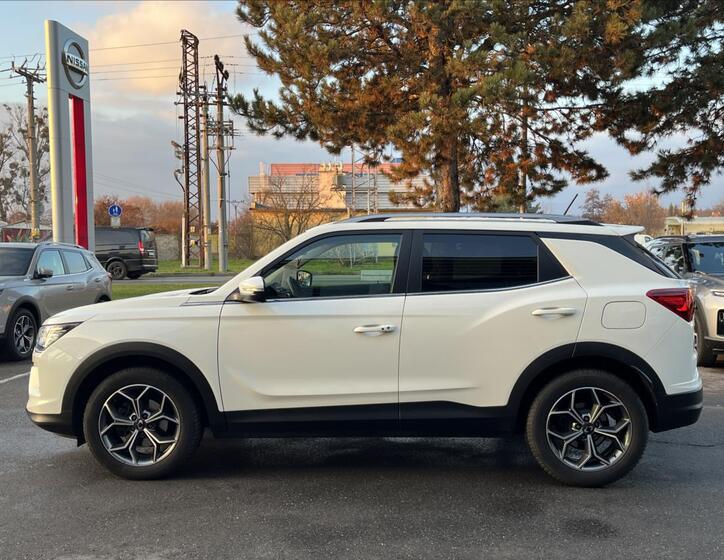 SsangYong Korando 8