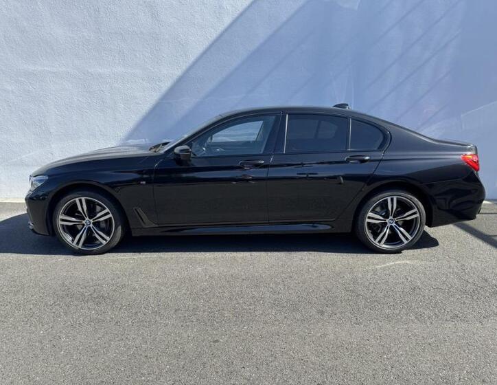 BMW Řada 7 3