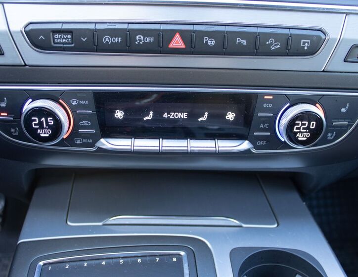 Audi Q7 13