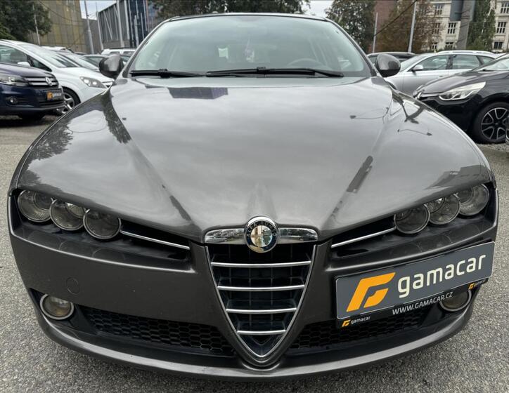 Alfa Romeo 159 1