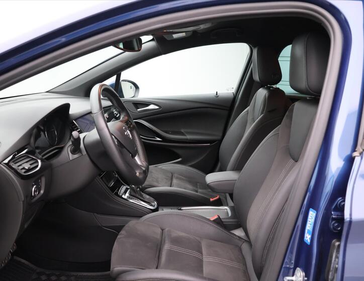 Opel Astra 13