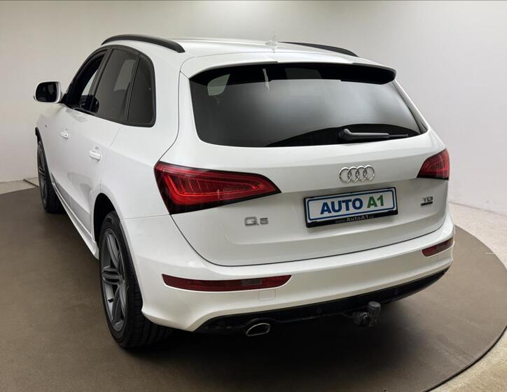 Audi Q5 6